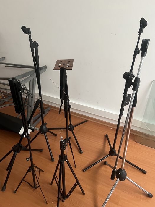 Conjunto de Suportes de Microfone e Acessórios de Palco