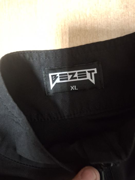 Продаю убакс чорний BEZET