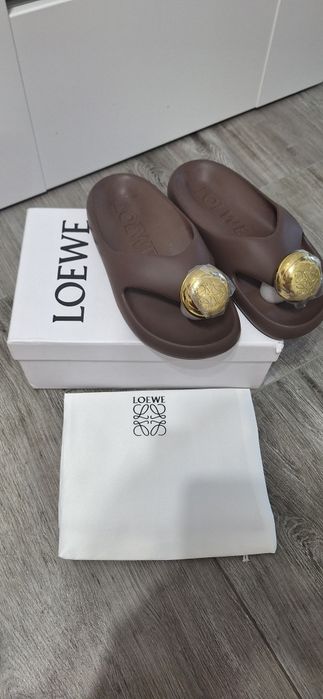 Loewe 39.5 klapki