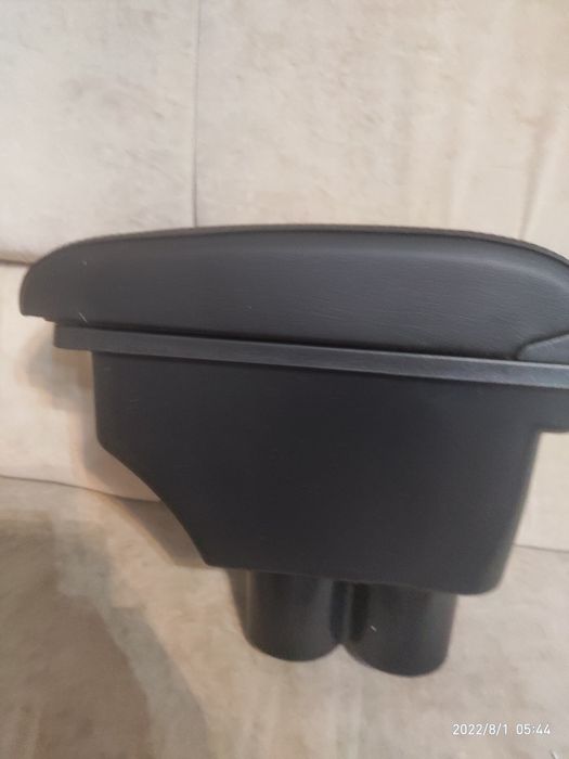 Подлокотник, підлокітник Suzuki jimny, зузуки джимни