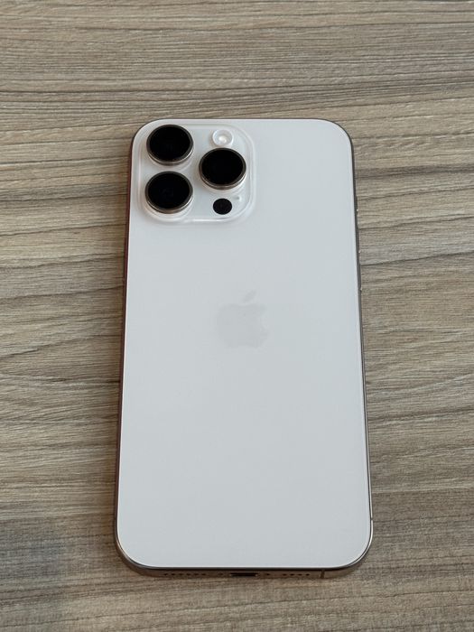 IPhone 16 pro max 256 99% батарея