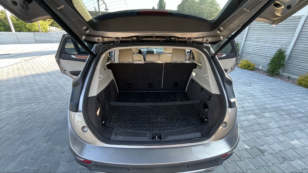 Lincoln MKC 2019 VIN 5LMCJ2C98KUL45197 фото оголошення 21 з 22