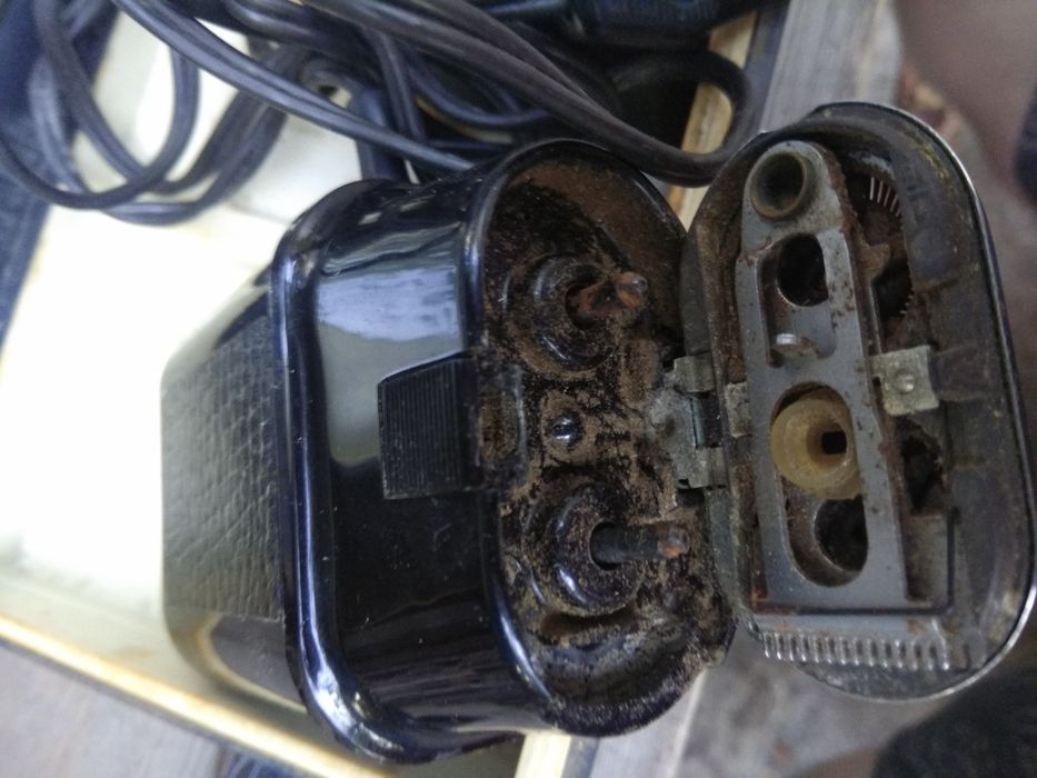 Машинка для бритья старая