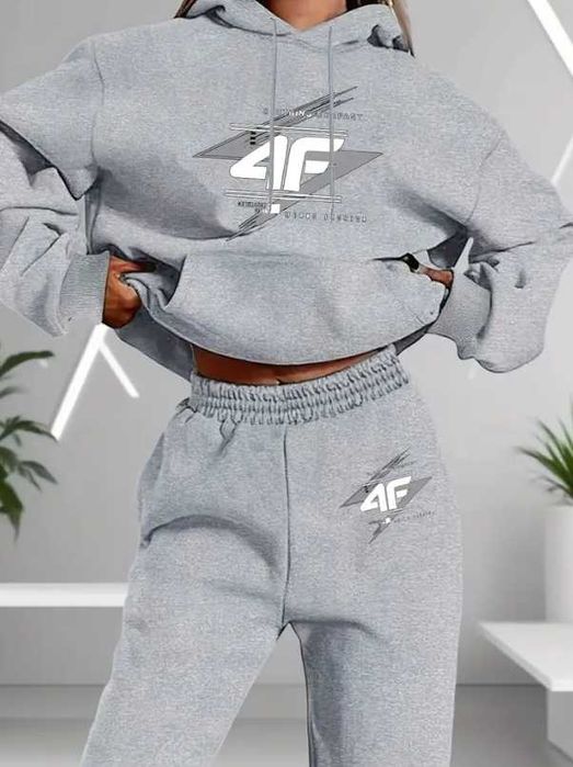 Damski Zimowy Zestaw Bluza z Kapturem i Spodnie Dresowe