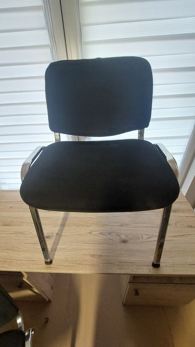 Krzesło biurowe czarne