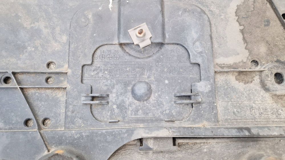 mazda cx-5 1 i 12-17 osłona dolna silnika płyta podłoga k680556111