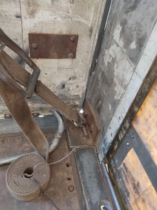 Напівпричіп schmitz s01