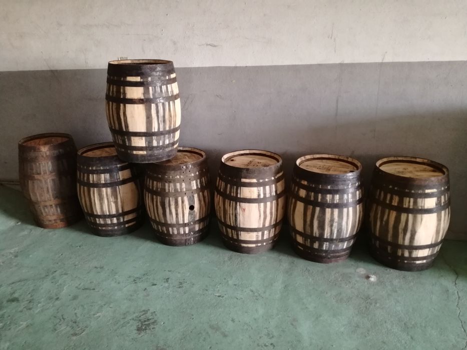 Pipos/Pipas em madeira de carvalho e castanho