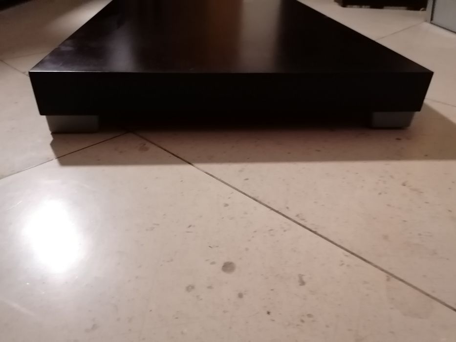 Prateleira de chão castanho/preto da interforma