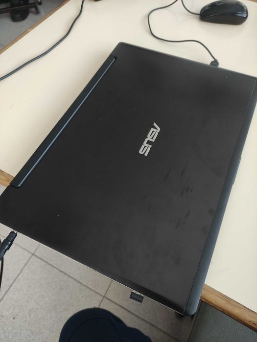 Portátil Asus K56CB