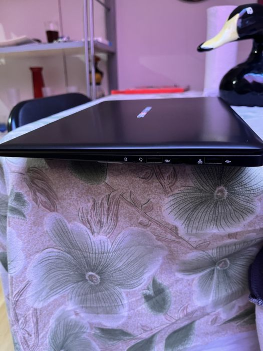 Portatil Star Premium usado como novo.