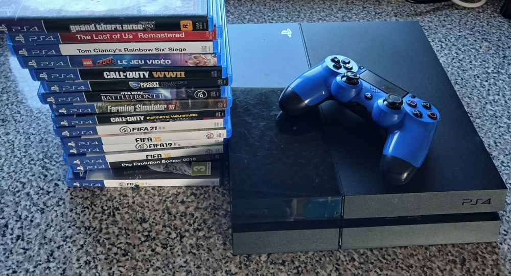 Playstation 4/15 jogos/1 comando