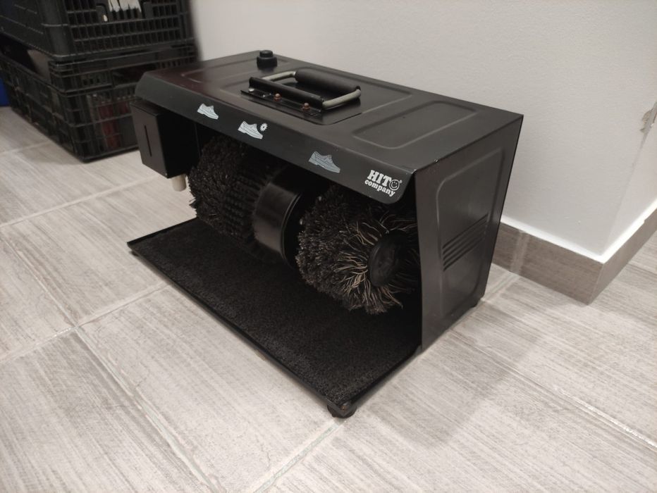 Máquina engraxar sapatos