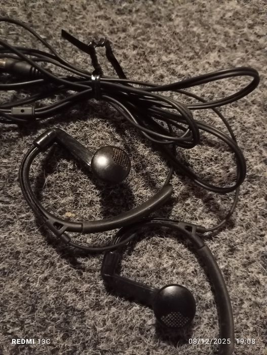 Conjunto de três fones