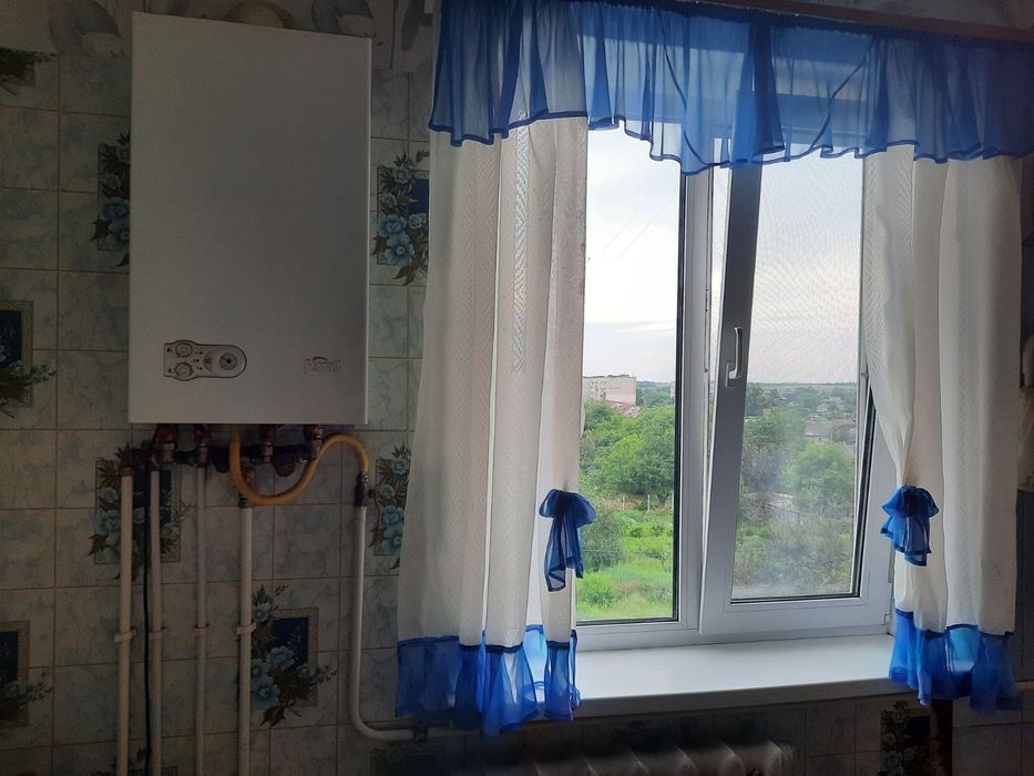Продаж 4х кімнатної квартири.