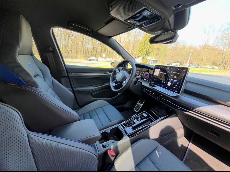 Wynajem Auta Samochodu Sportowy Golf R 333Konie
