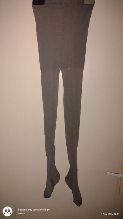 Wyjątkowe nowe cienkie srebrne rajstopy Sinsay roz 4/5+gratis.