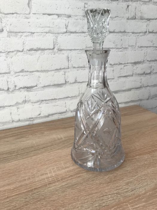 Kryształowa karafka PRL