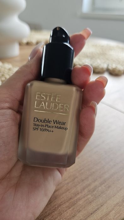 Podkład Estee Lauder double wear