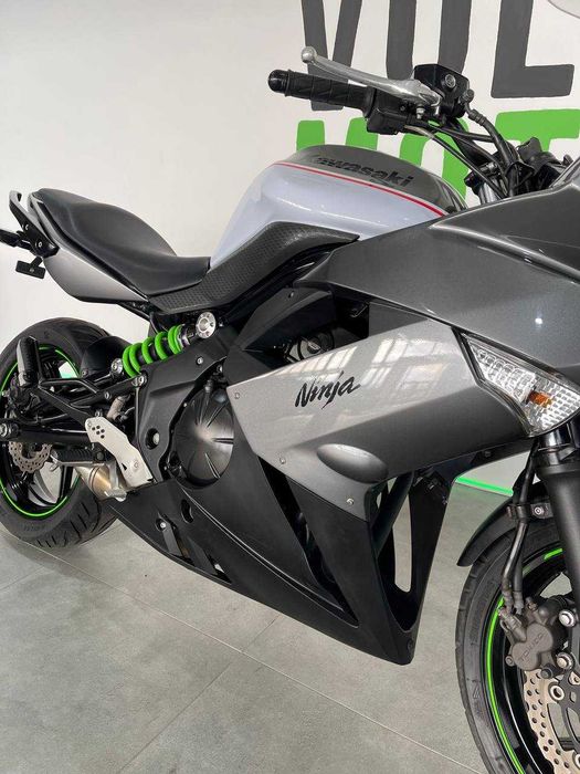 Мотоцикл Kawasaki Ninja 400R