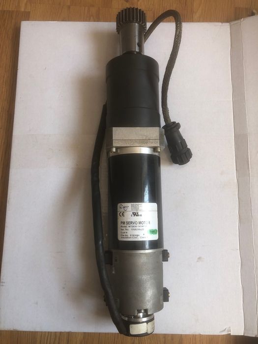 Кроковий двигун MT2630-141AF-R до стола плазвої різки PIERCE