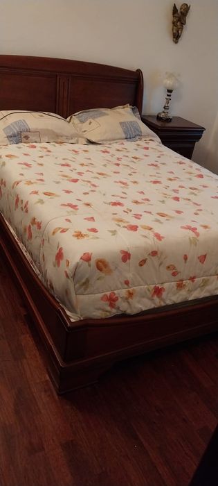 Arrendo T0 sra professora/deslocada profissionalmente