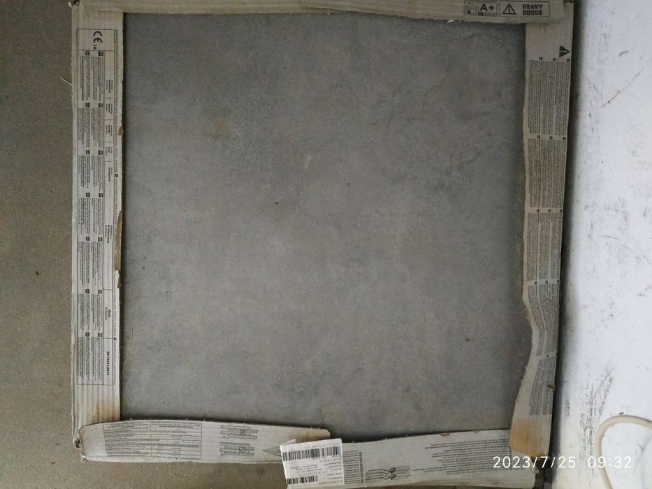 Gres szkliwiony 60x60