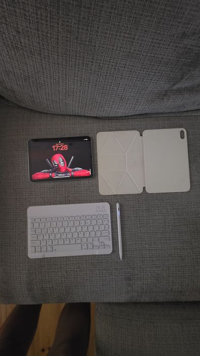 Ipad mini A17 Pro. Azul Claro 128 GB com fatura e garantia e itens.