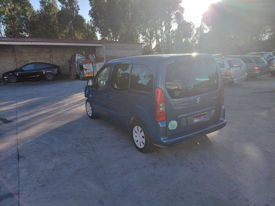Citroen Berlingo 1.6Hdi  5 Lug  2011