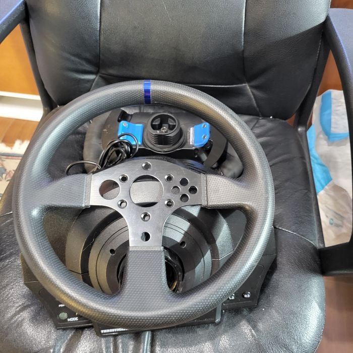 Vendo   thrustmaster t300