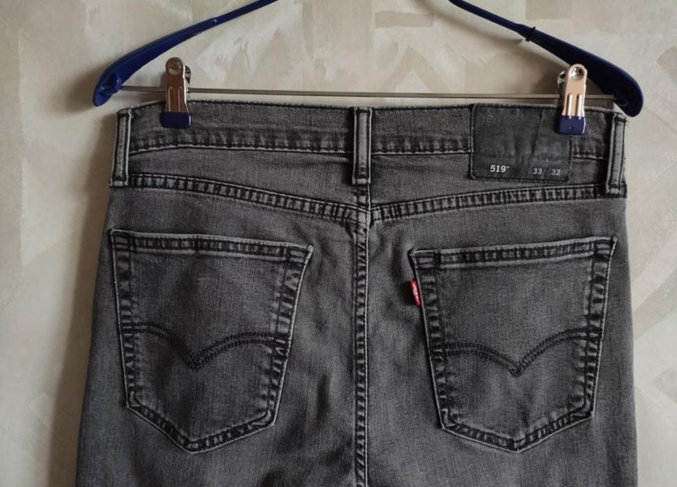 Джинсы Levi's 519 чиносы