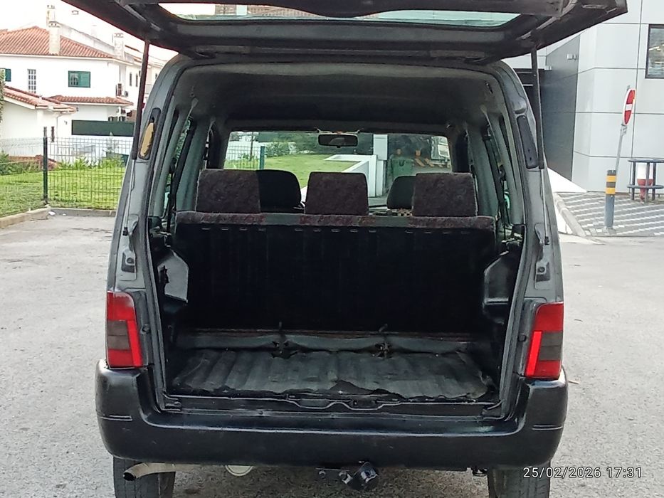 Citroen Berlingo 1.4cc  5/2 LUGARES  - Pronto a Circular