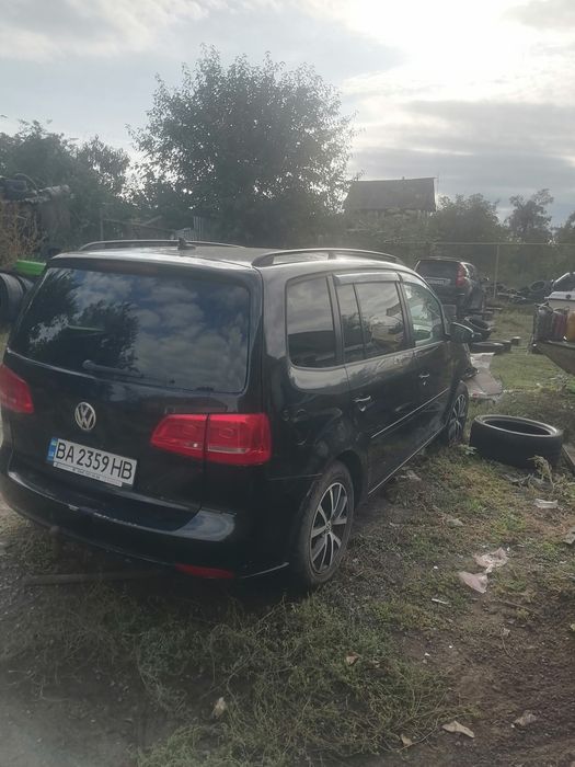 фольцваген тауран