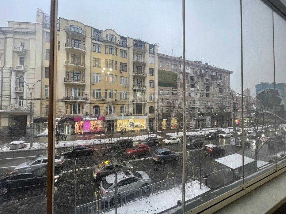 Продаж сучасного апарат готеля в самому серці міста/ вул. Велика Васильківська/ Площа Українськиї Героїв