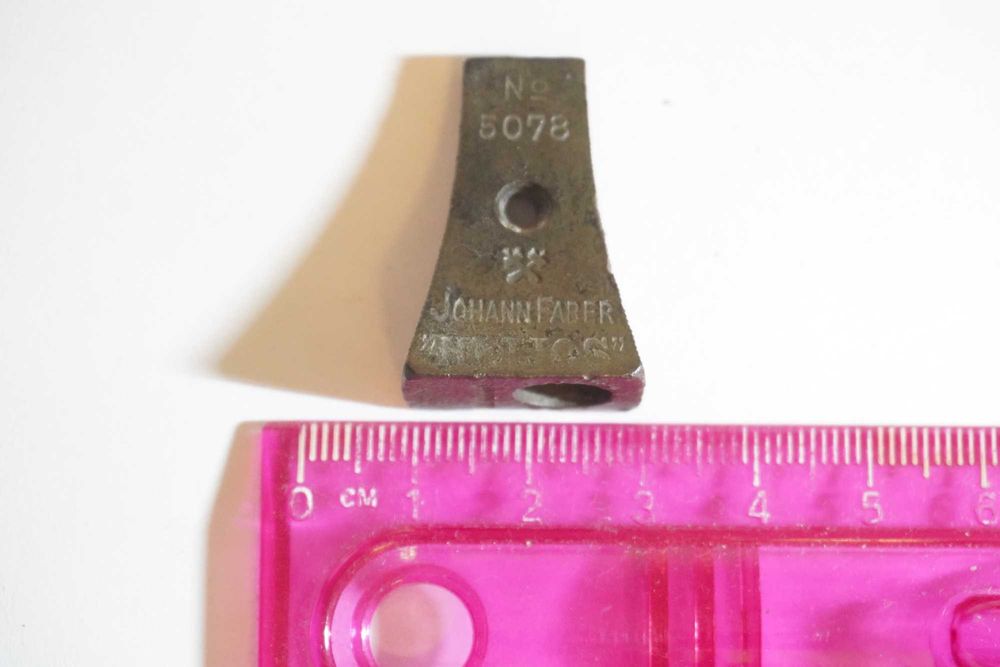 Apontador de lápis ( Johann Faber )  Лот 306