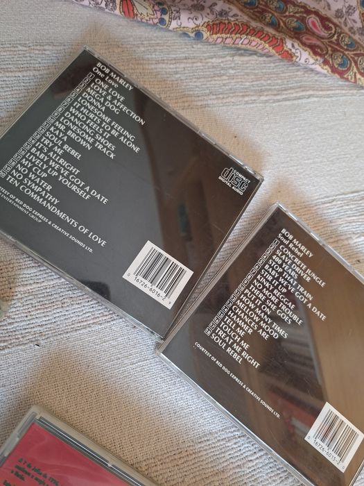 Bob Marley dois cds ao vivo e dois dvds