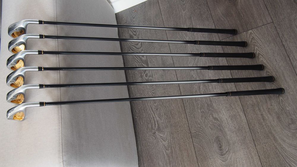 Kije do golfa HONMA MG-818 Gold 3 STAR Marka premium