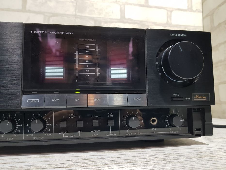 12 кг! Hi-Fi Стерео підсилювач GoldStar GSA 9320, *2x140 Вт, б/у з Нім