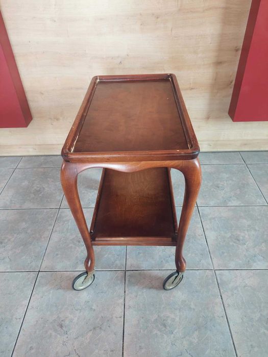 Wózek kelnerski drewniany lakierowany. Retro. Używany. Stan dobry.