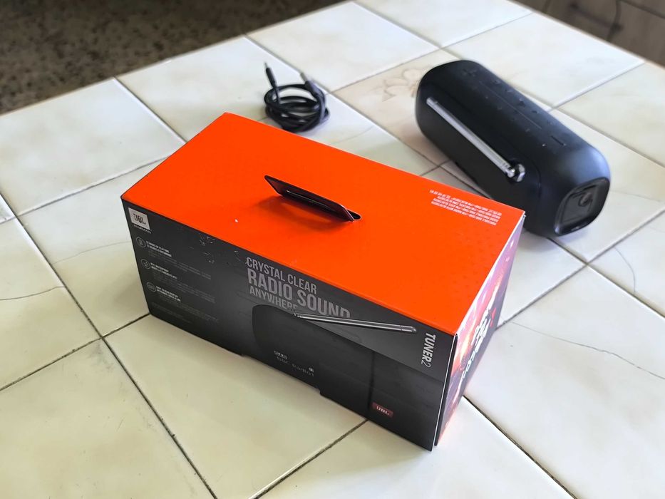 Coluna JBL Tuner 2