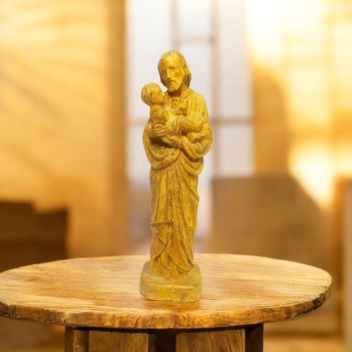 São José antigo em madeira.