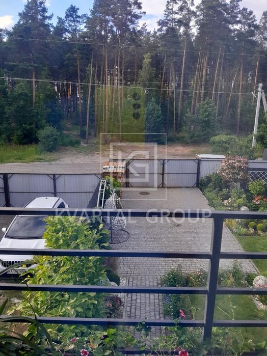 Кутовий таун з ремонтом! Камін. 3 кімнати, 3.5 сотки, держ.програми.