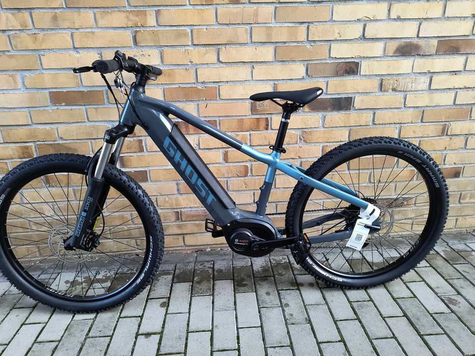 NOWY Ghost E-Teru B Essential Bosch Performance S, XL