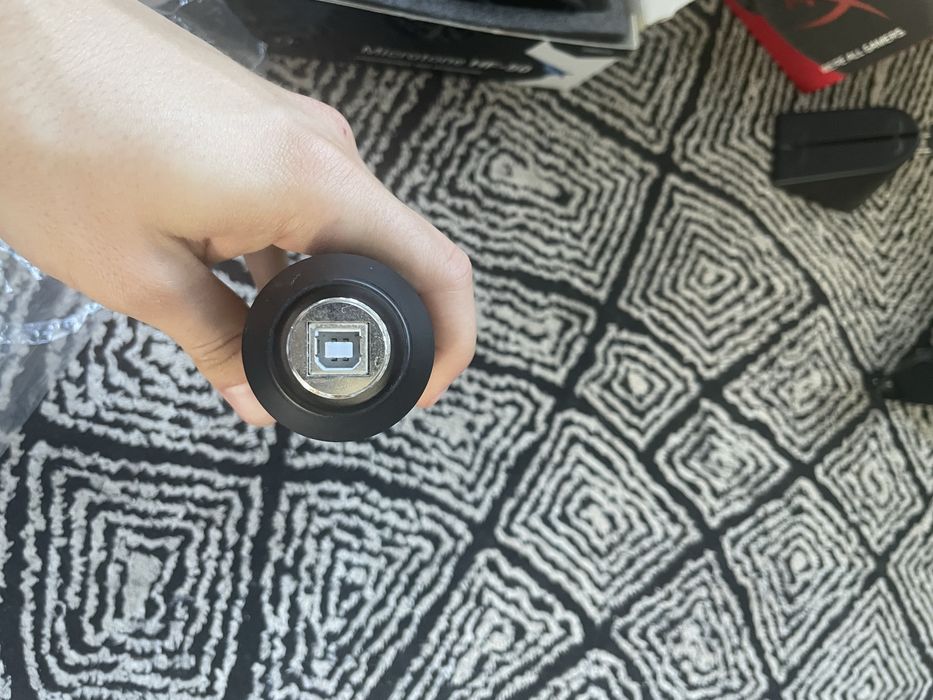 Mikrofon snab hf-50 ze statywem