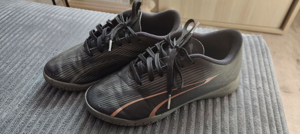 Puma halówki r 33