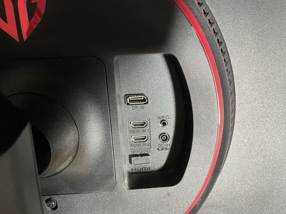 Monitor Gaming LG Ultragear 144Hz 1Ms