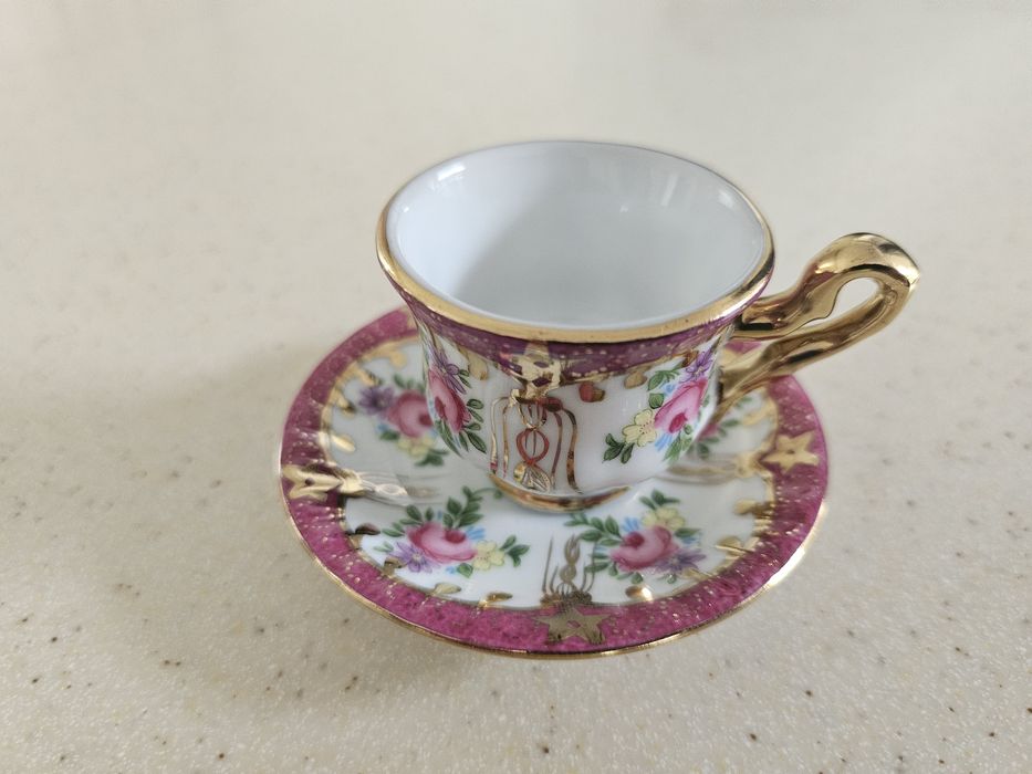 Filiżanka porcelanowa espresso kolekcjonerska