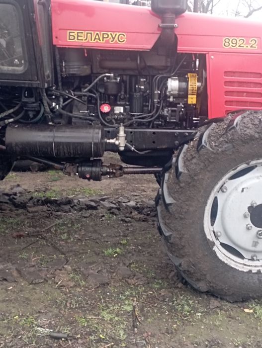 Трактор колісний МТЗ 892
