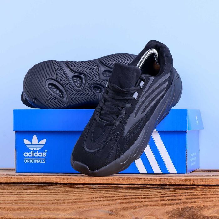 (2238) Кросівки Adidas Yeezy boost 700 чорні (41-46) адідас