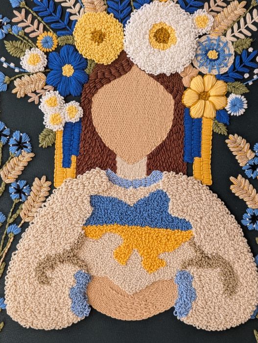 Картина "Берегиня України" килимова вишивка 50х60 см